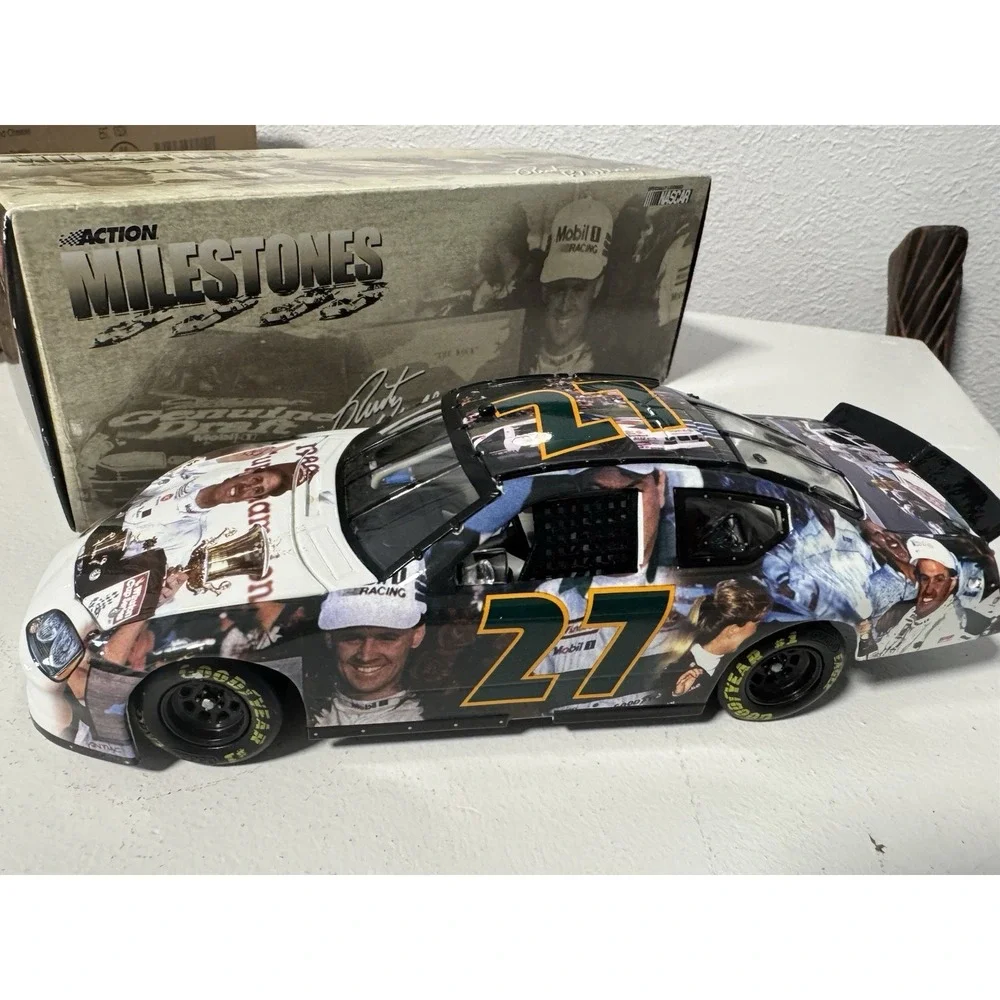 NASCAR Rusty Wallace #27 1989 Champion 1:24